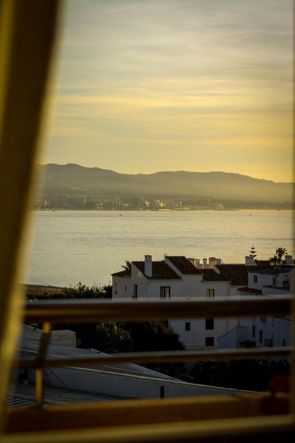 Marbella Banus Suites Екстер'єр фото