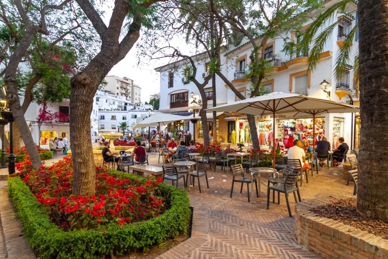 Marbella Banus Suites Екстер'єр фото