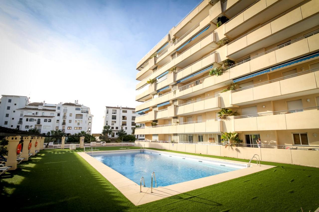 Marbella Banus Suites Екстер'єр фото